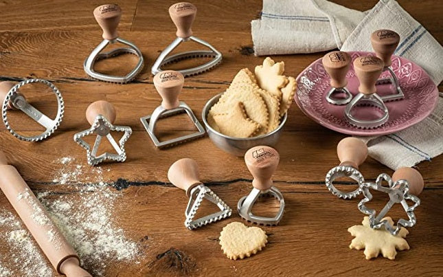 Marcato Flower Ravioli Stamp Cutter 70mm / 2.75" by Kitchen Niche