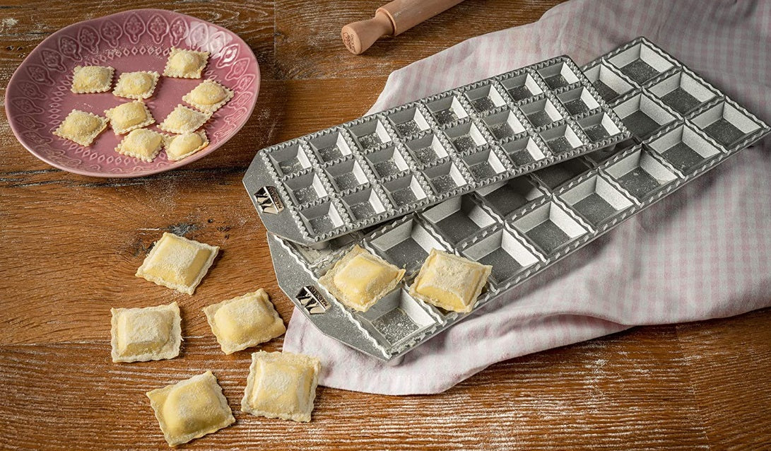 Marcato Ravioli Maker Mold with Rolling Pin 2.5cm / 1" by Kitchen Niche