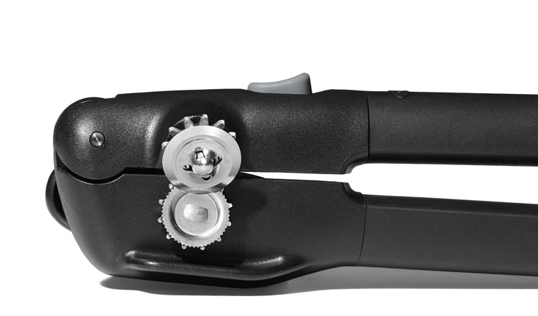 Oxo Good Grips Lock & Go Can Opener by Kitchen Niche