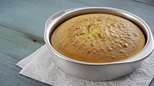 Doughmakers Round Cake Pan by Kitchen Niche