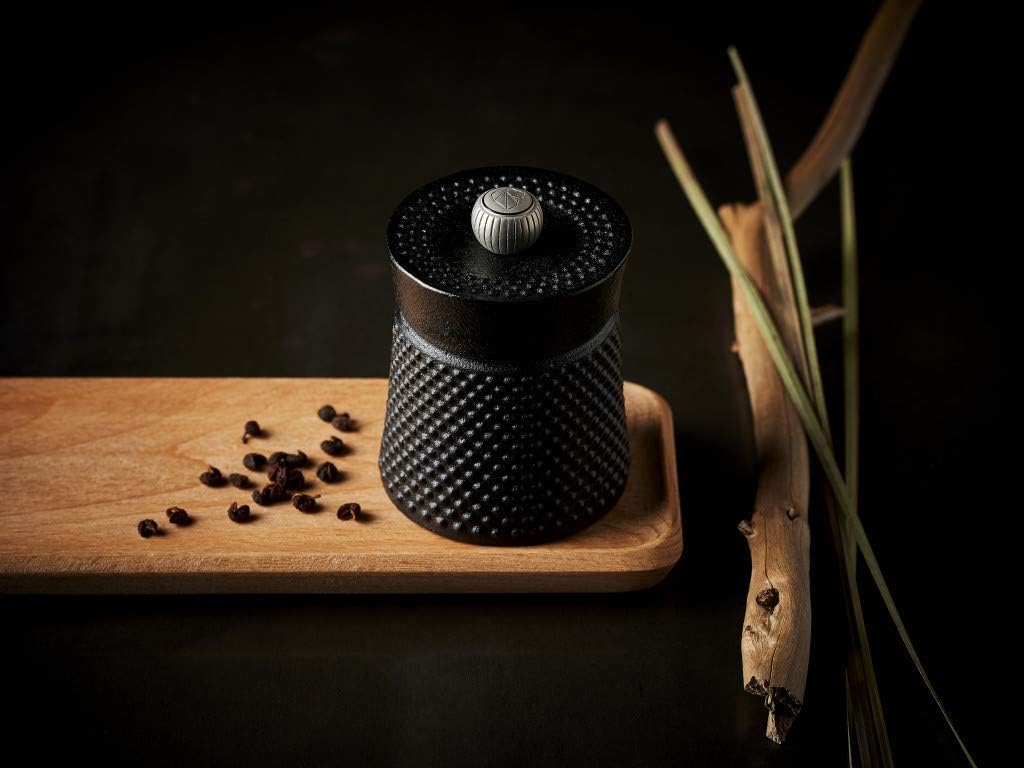 Peugeot Bali Fonte Black Cast Iron Pepper Mill – 8 cm