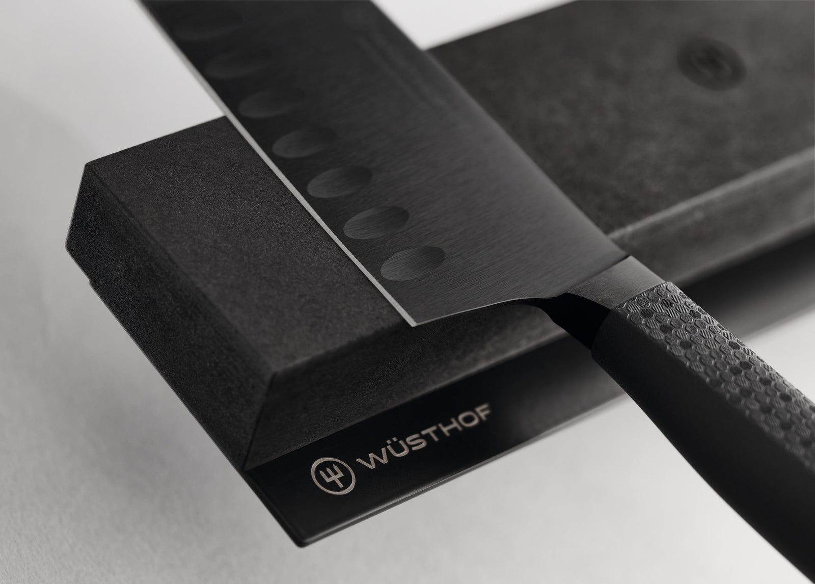 Wüsthof Magnetic Knife Holder Black MDF – 16" by Kitchen Niche