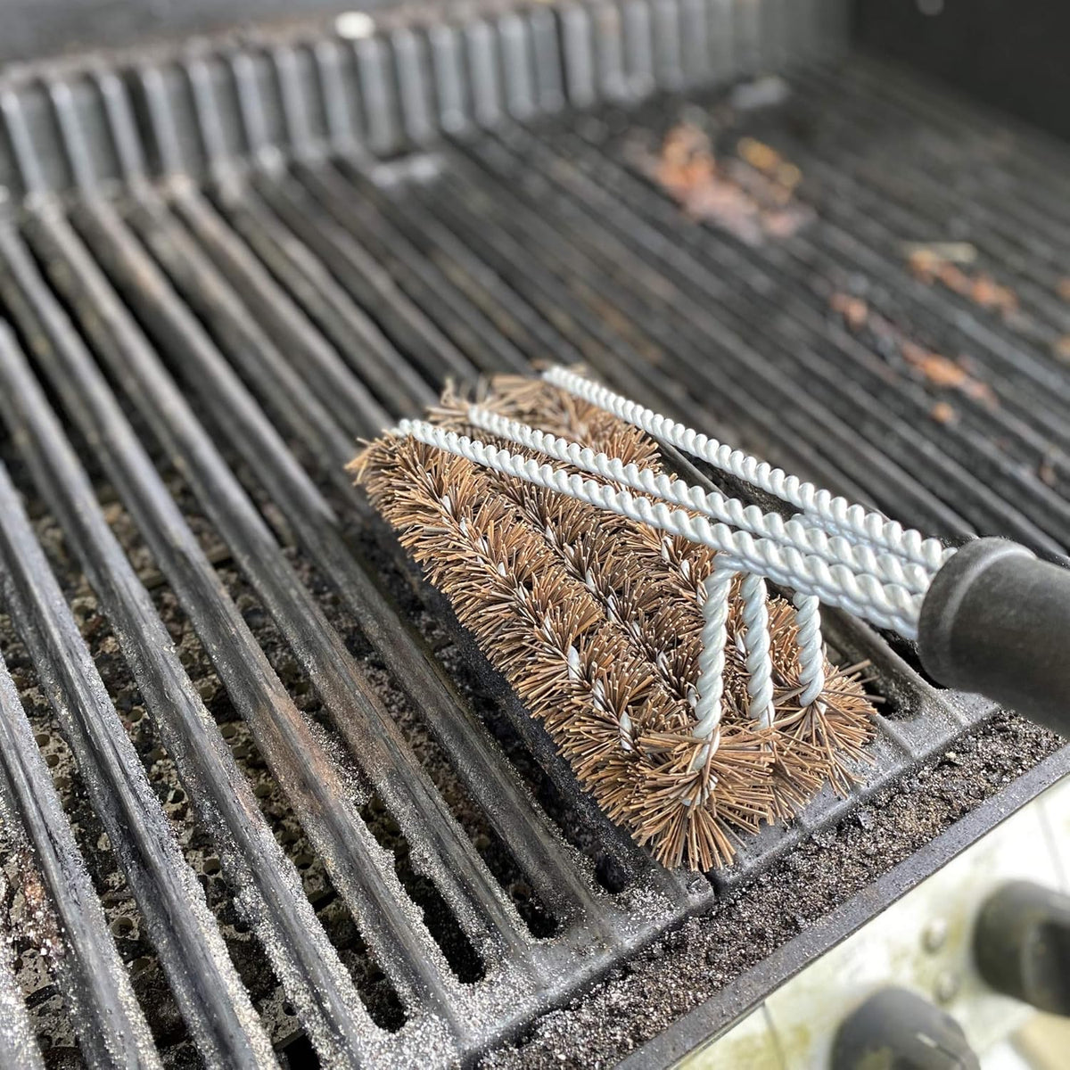 Outset 3 Head Coconut Fiber Grill Brush