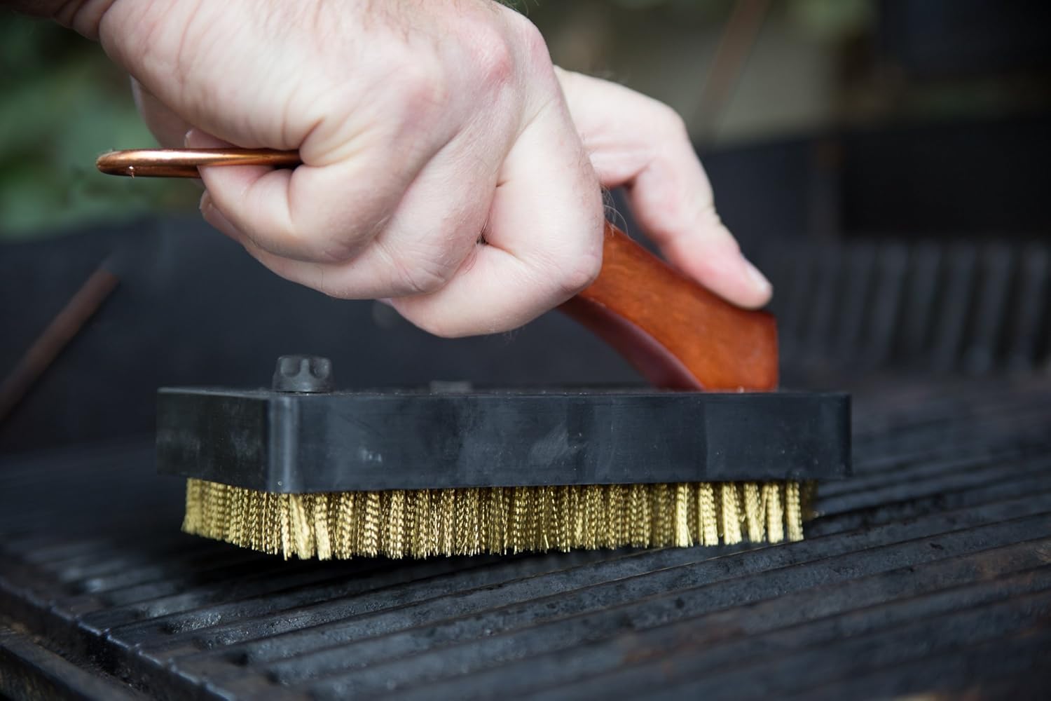 Outset Rosewood Oversize Grill Brush