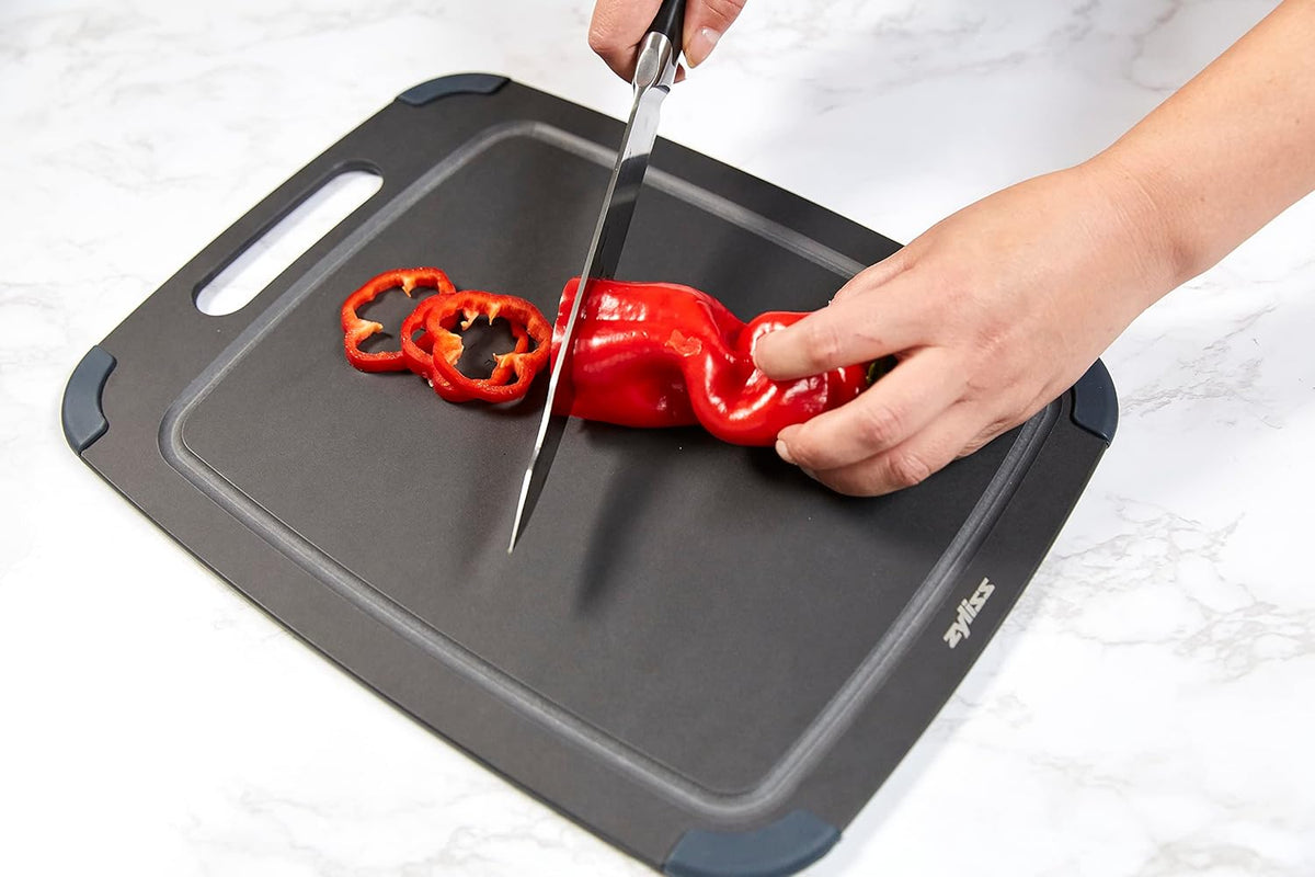 Zyliss Wood Fibre Cutting Board – Medium