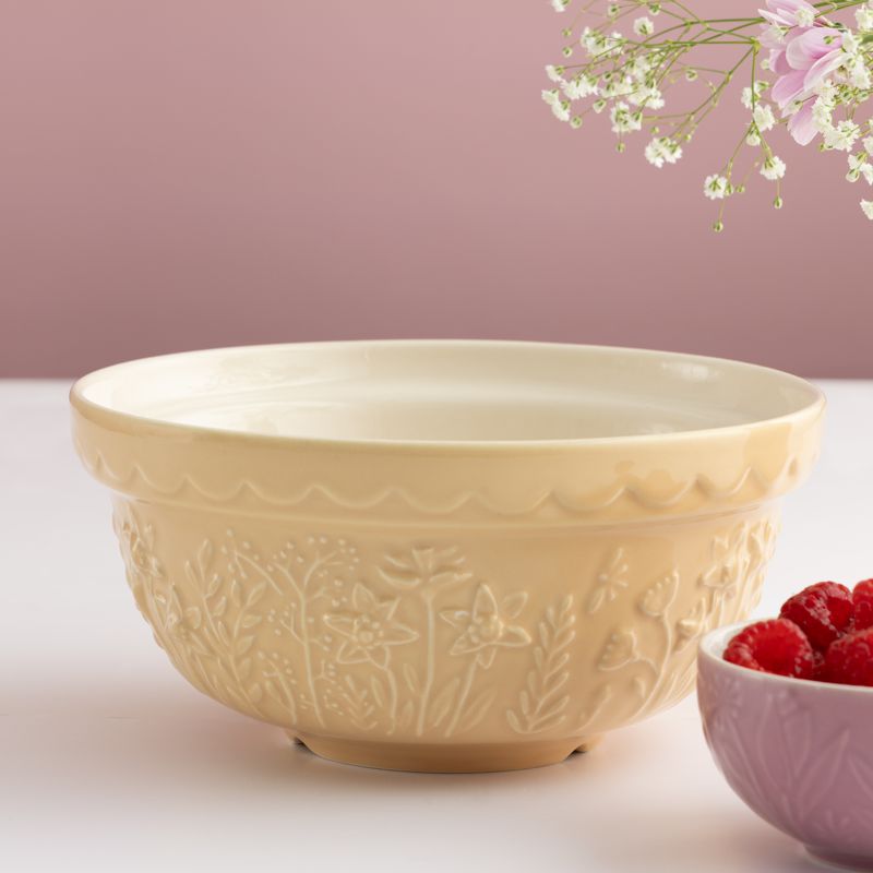 Mason Cash Meadow Mixing Bowl 8.25-Inch Yellow