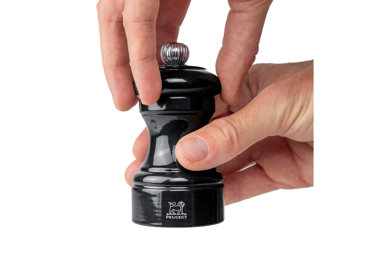 Peugeot Bistrorama Manual Salt Mill – Black Beechwood – 10 cm
