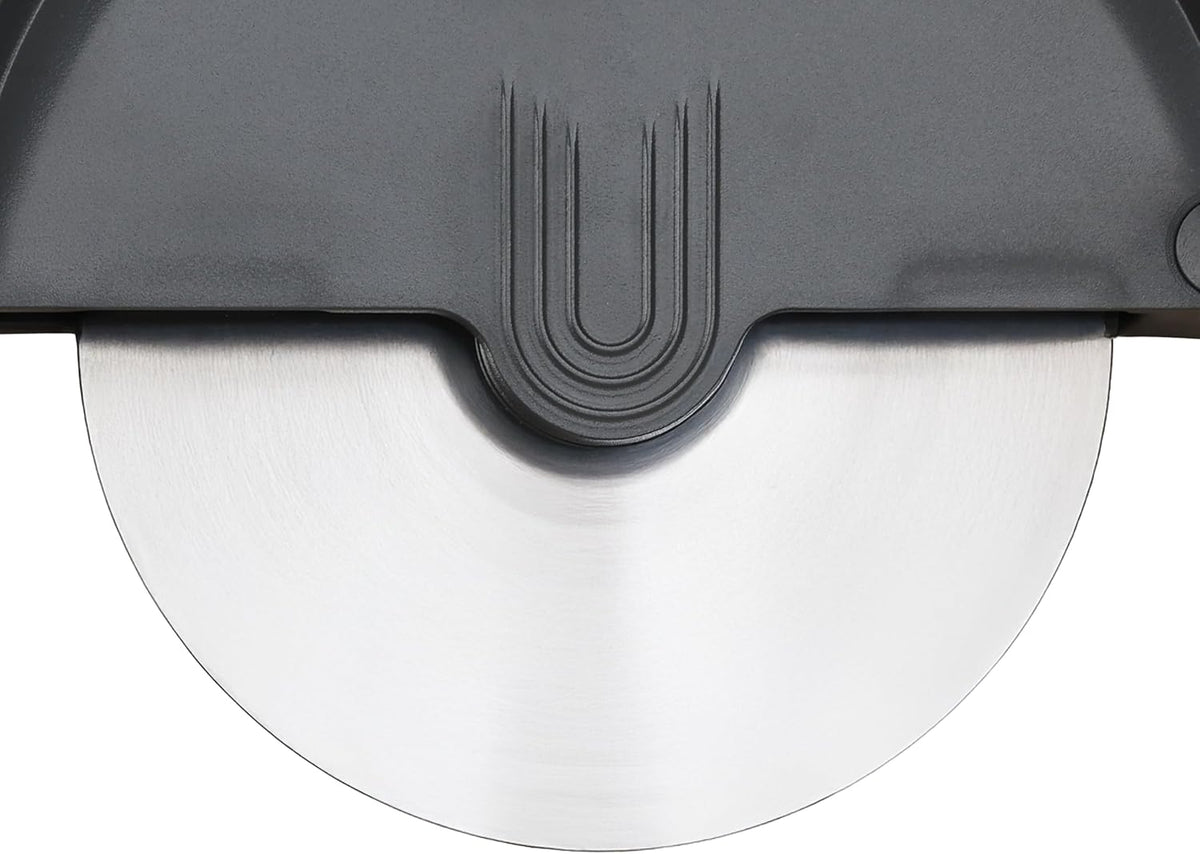 Zyliss Pizza Wheel – Palm Held