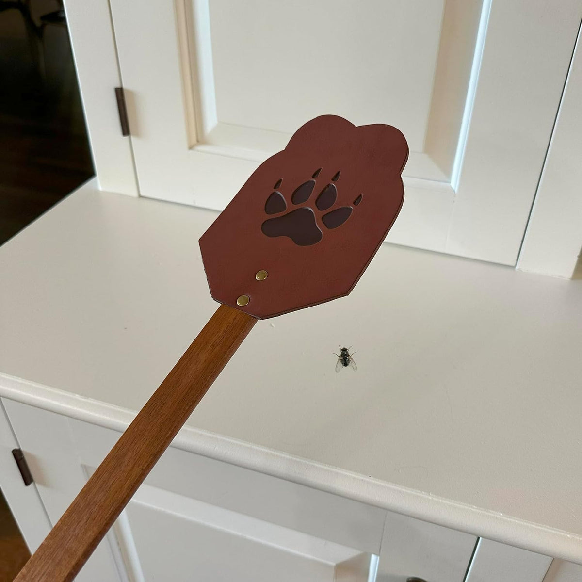 Outset Bear Claw XL Fly Swatter