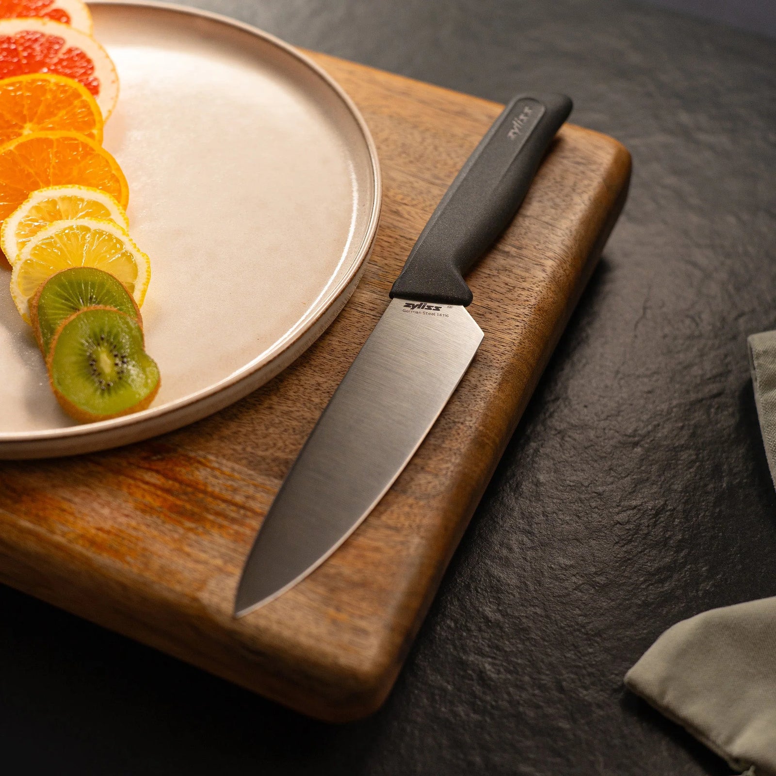 Zyliss Large Chef Knife – 7" / 17.8 cm
