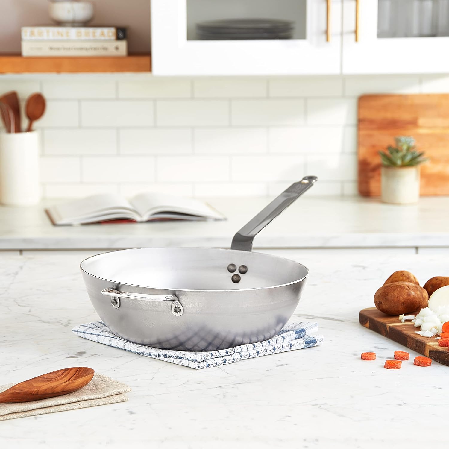 De Buyer Mineral B Element Country Frypan – 32 cm