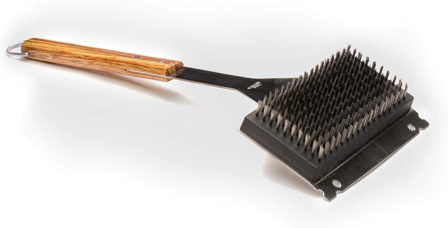 Outset Grande Verde Grill Brush