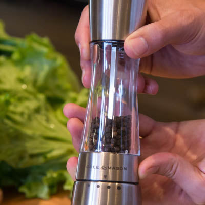 Cole & Mason Derwent Pepper Mill – Stainless Steel – 7.5" / 19 cm