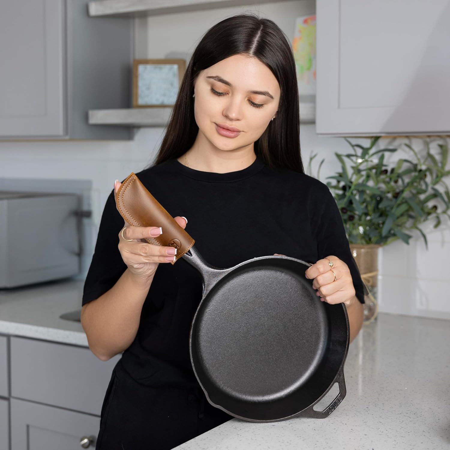 Outset Cast Iron Pan Handle Cover