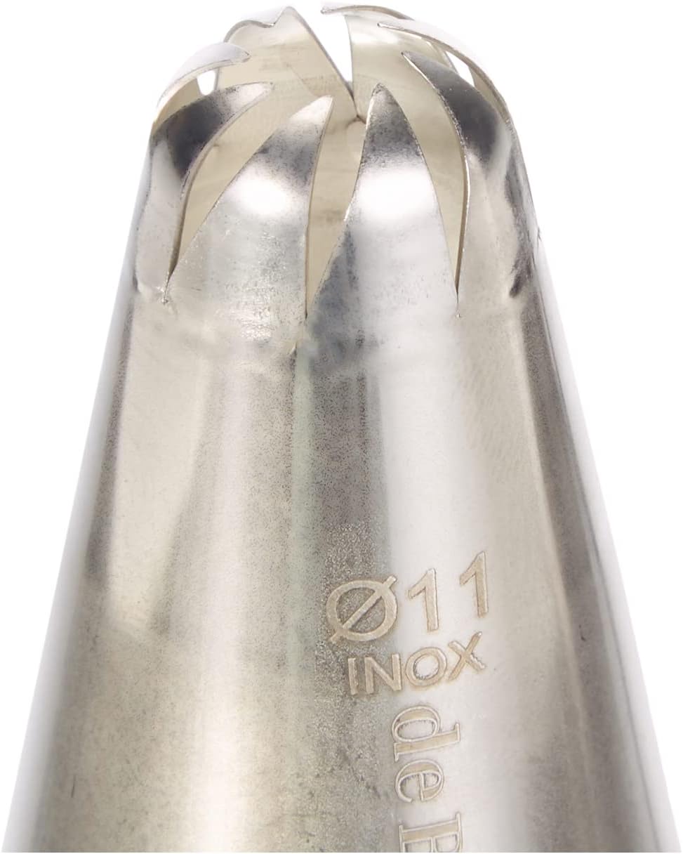 De Buyer Stainless Steel 8-Point Rose Piping Nozzle – 1.1 cm