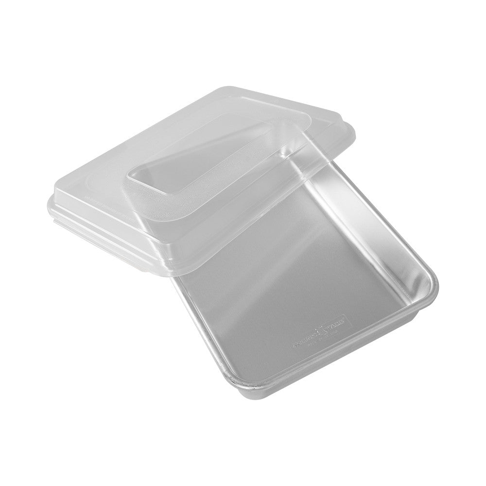 Nordic Ware Rectangular Cake Pan W/Lid