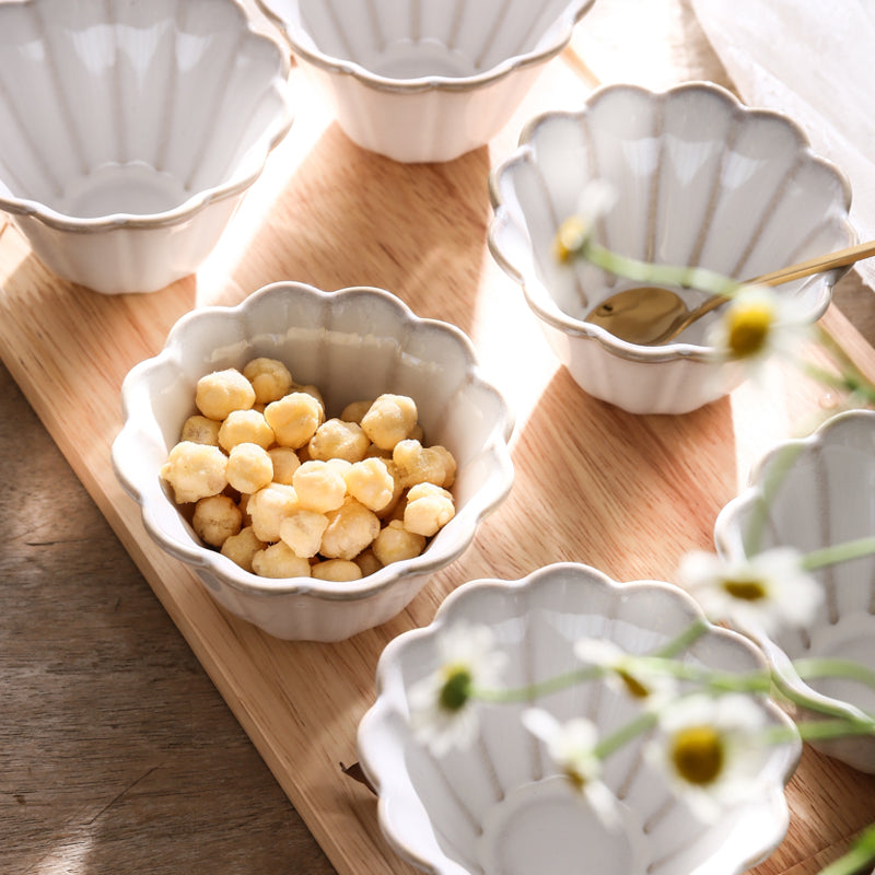 BIA Cordon Bleu Le Petite Cuisine Petal Bowl