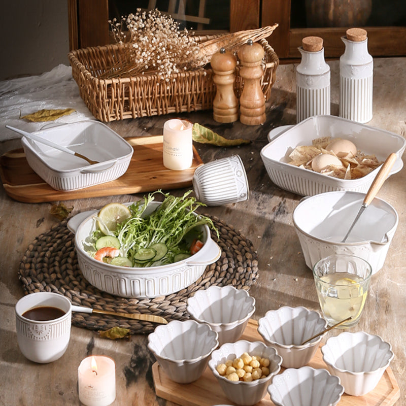 BIA Cordon Bleu Le Petite Cuisine Petal Bowl
