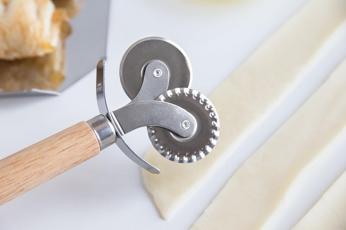 Fox Run Pastry Crimper & Cutter