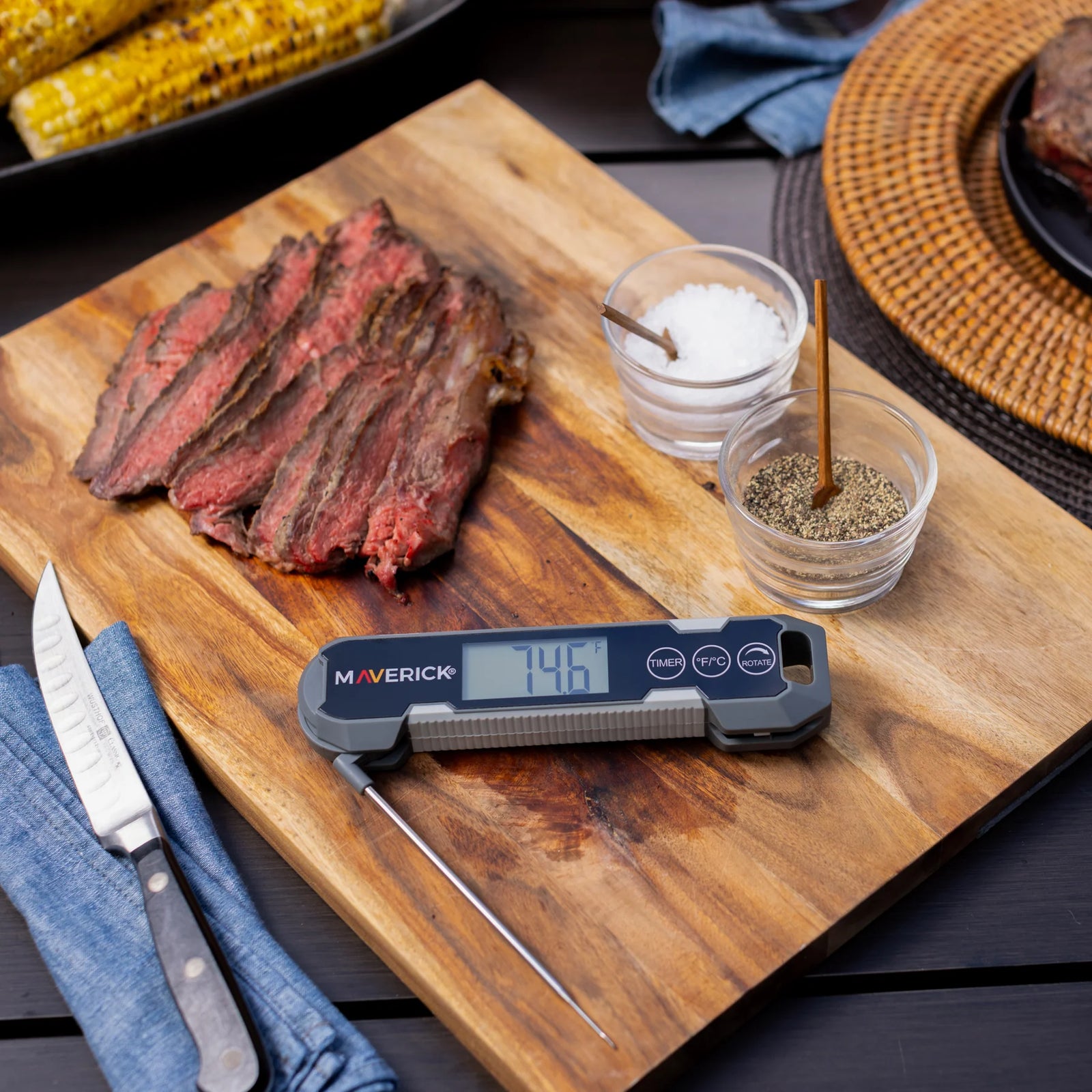 Maverick Temp and Time Thermocouple Instant Read Thermometer
