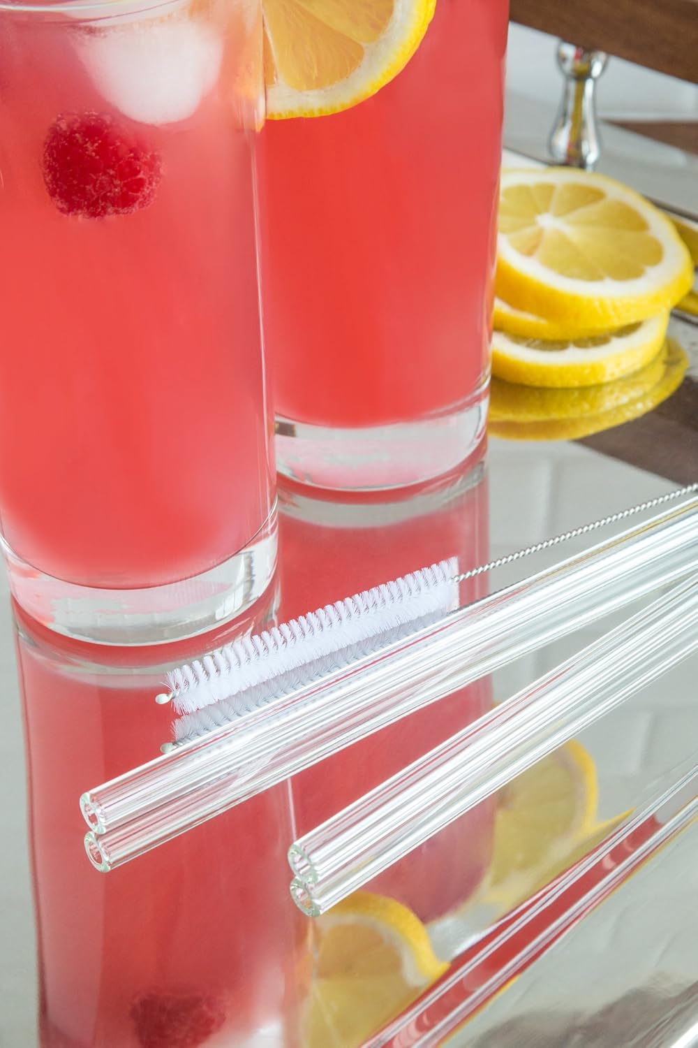 Outset Set of 4 Straight Glass Straws with Brush