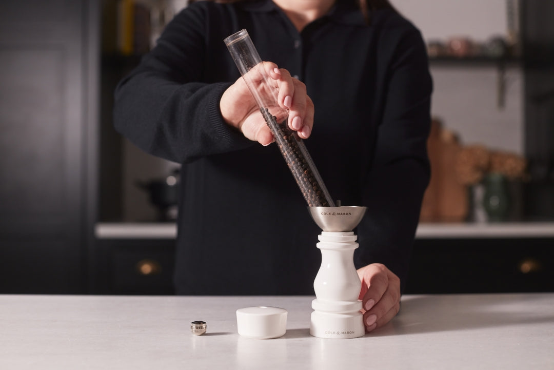 Cole & Mason London Pepper Mill – White Acrylic