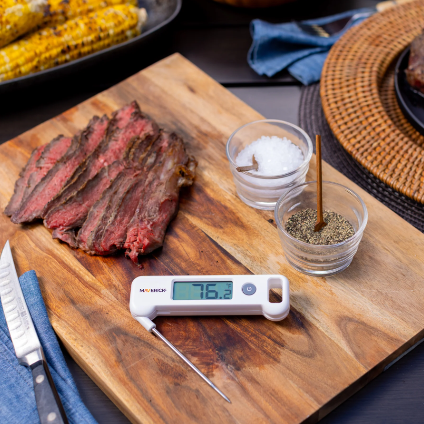 Maverick Folding Probe Digital Thermometer