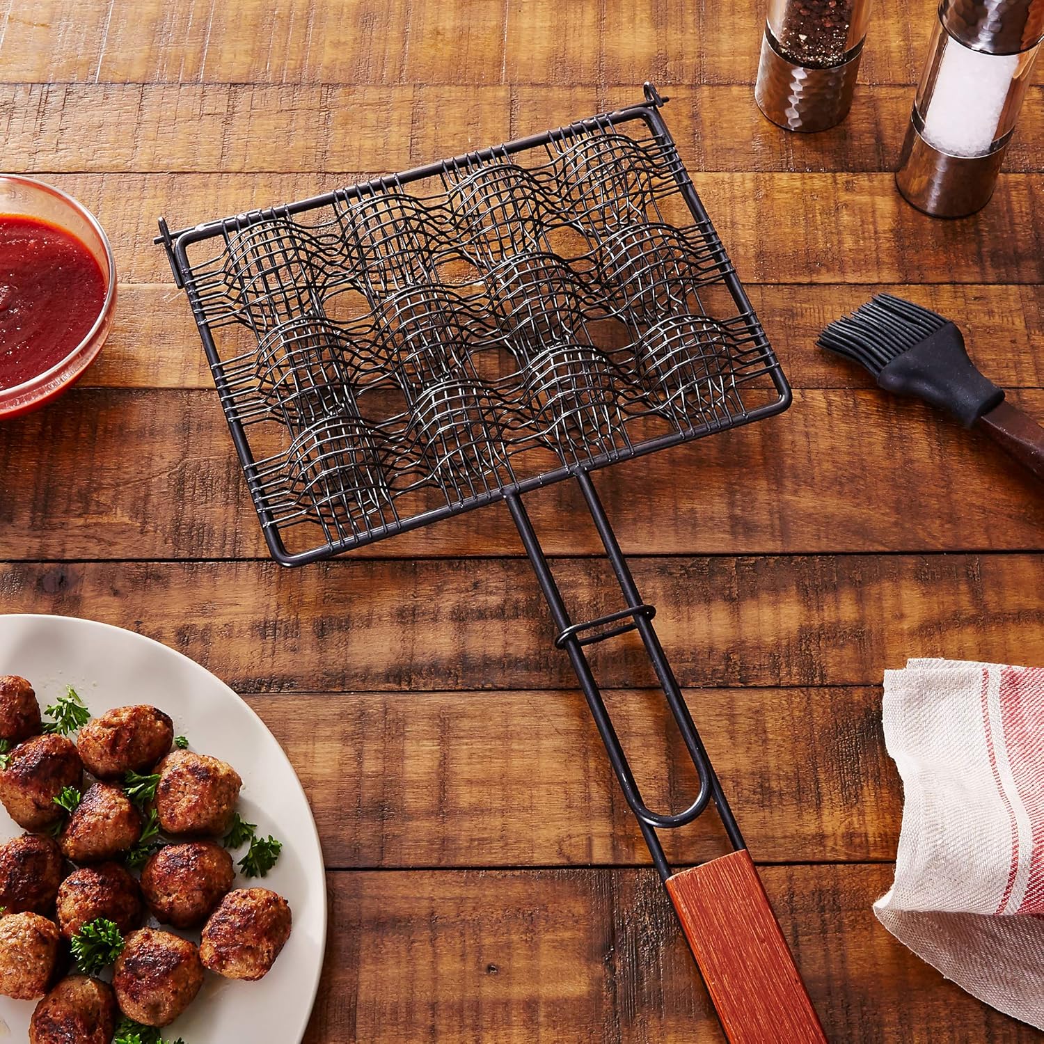 Outset Meatball Basket Nonstick