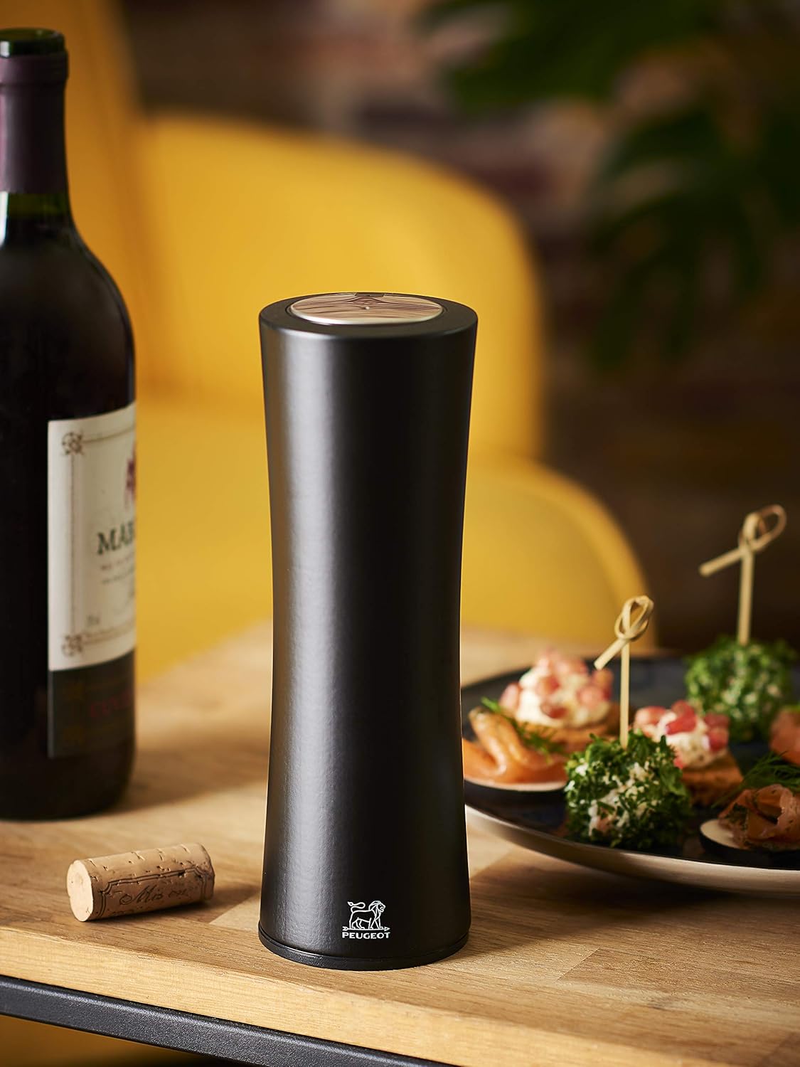 Peugeot Elis Reverse Matte Black Electric Corkscrew