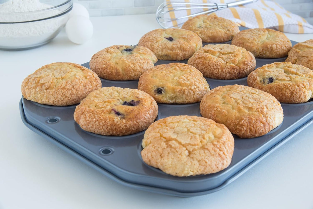 Fox Run Muffin Pan