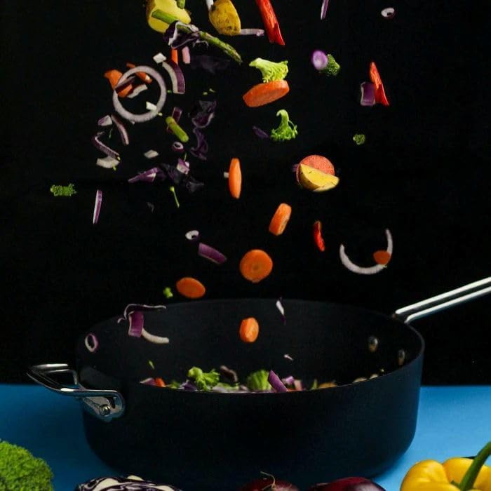 Scanpan TechnIQ Giant Braiser Sauté Pan – 30 cm / 5.5 L