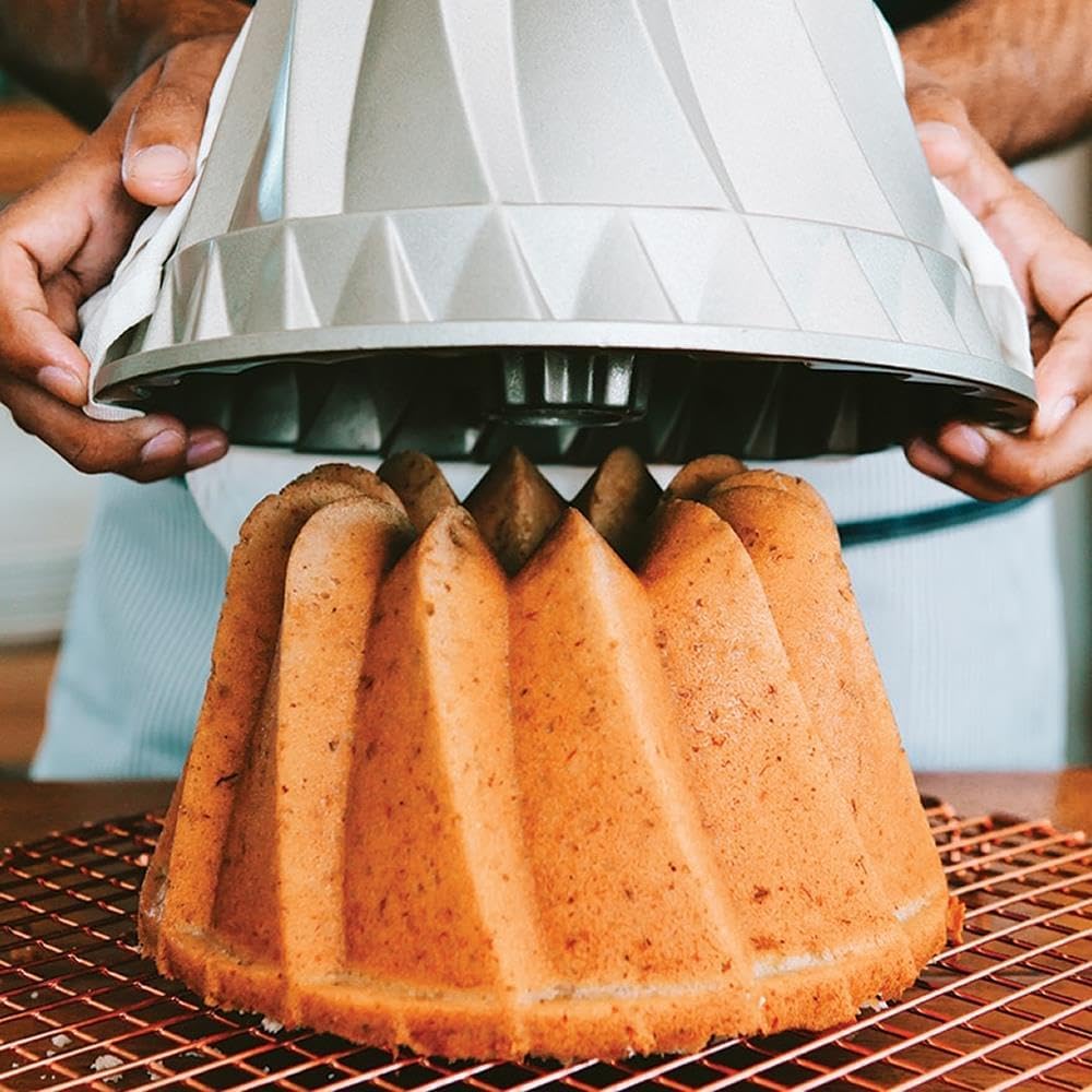Nordic Ware Kugelhopf Bundt Pan