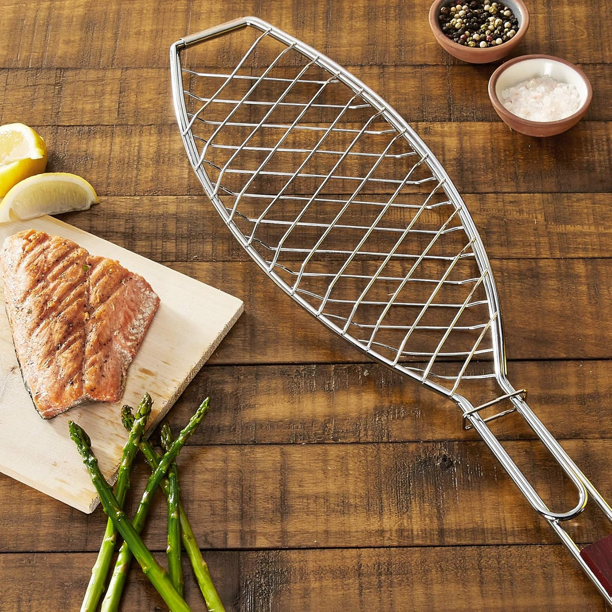 Outset Fish Basket with Rosewood Handle 26"