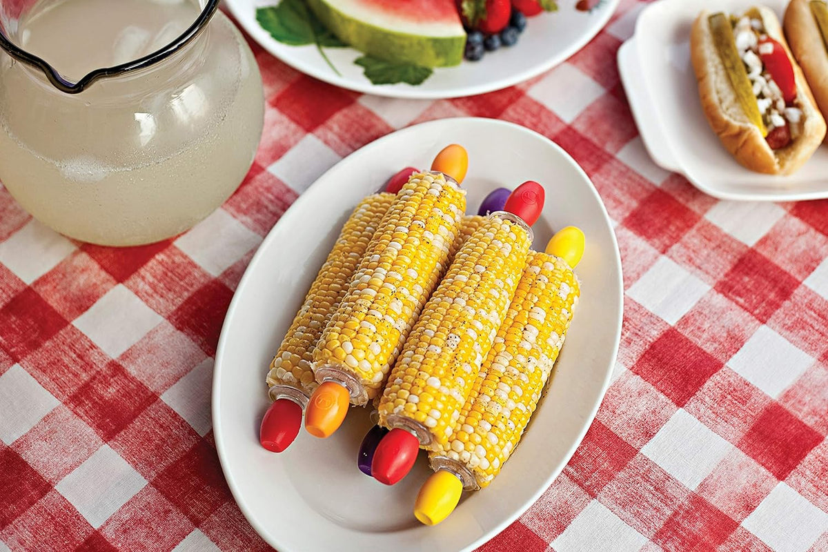 Outset Set of 8 Screw-in Corn Holders