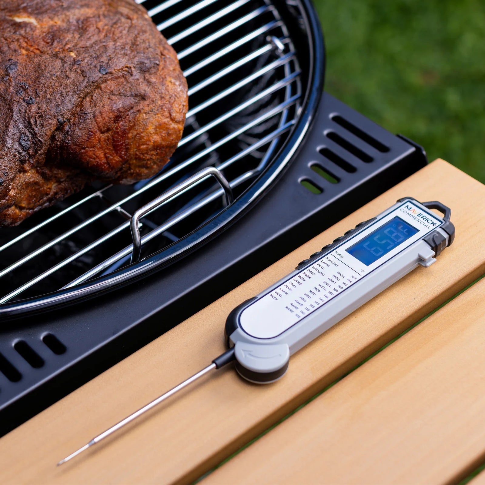 Maverick Pro-Temp Professional Thermocouple Thermometer - Grey