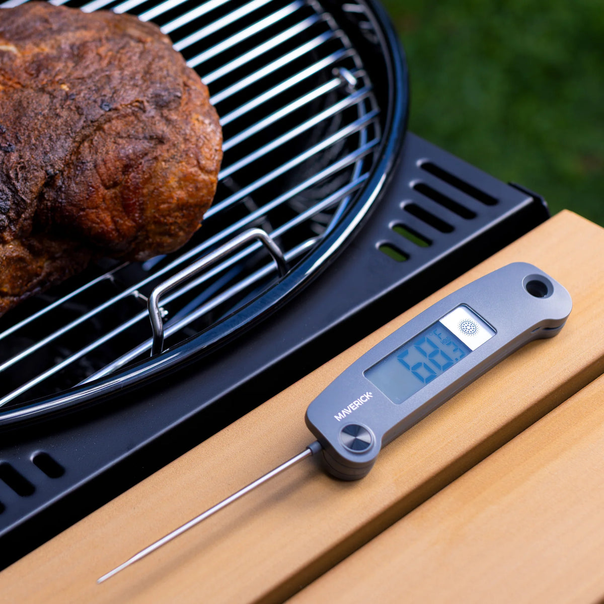 Maverick Extra Large LCD Thermocouple Thermometer