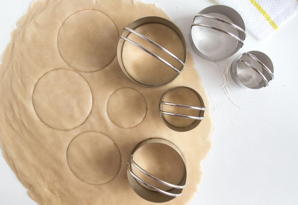 Fox Run Stainless Steel Biscuit Cookie Cutter Set of 5