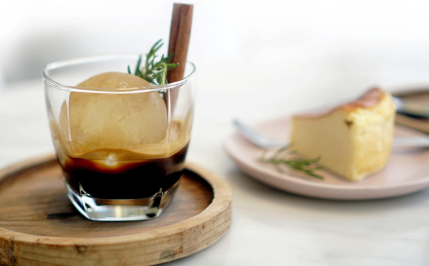 Outset Silicone Ice Sphere Mold