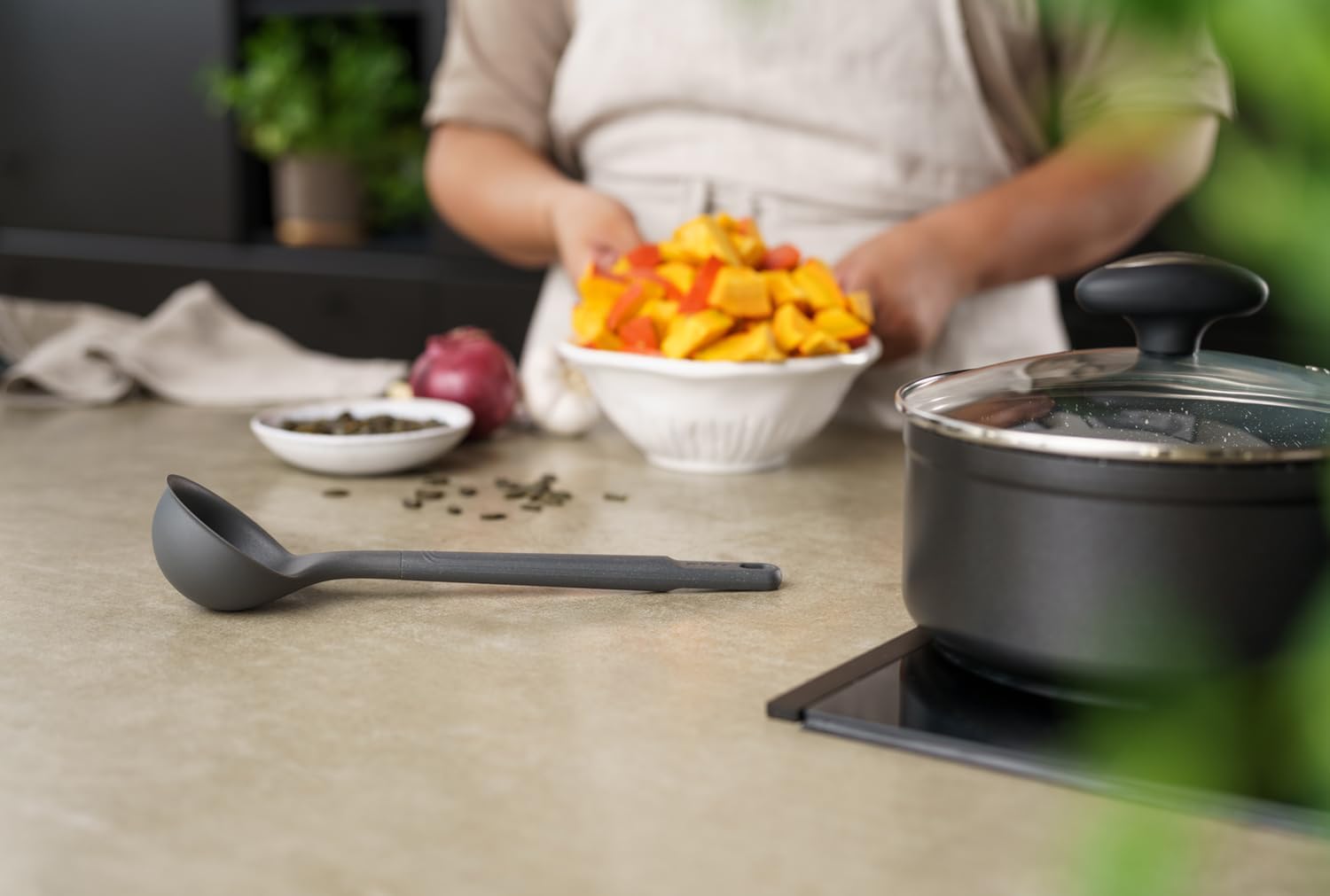 Zyliss Ladle – Medium by Kitchen Niche