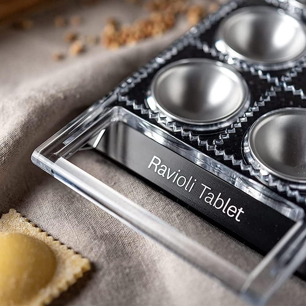 Marcato Premium Ravioli Tablet with Rolling Pin, Black