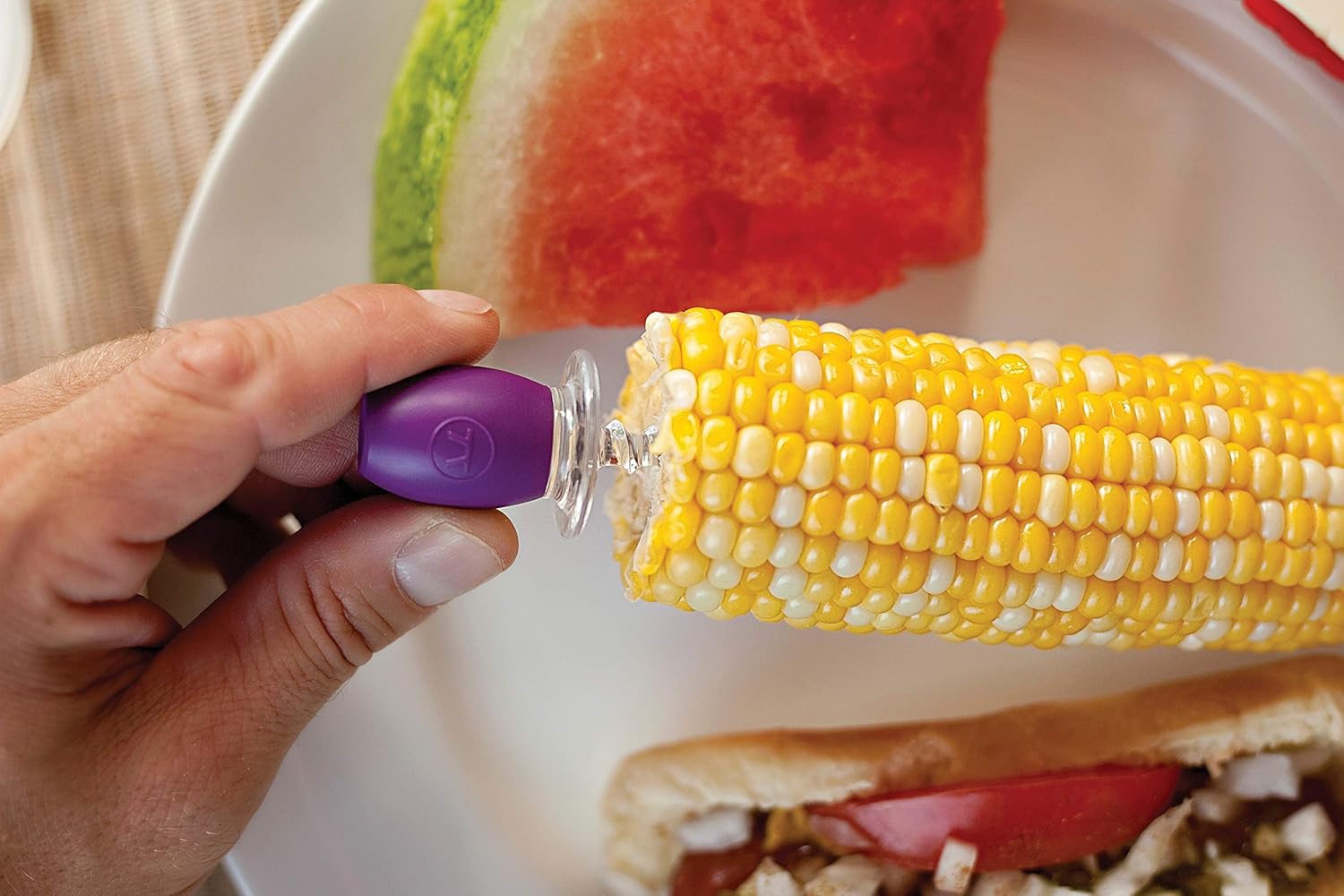 Outset Set of 8 Screw-in Corn Holders