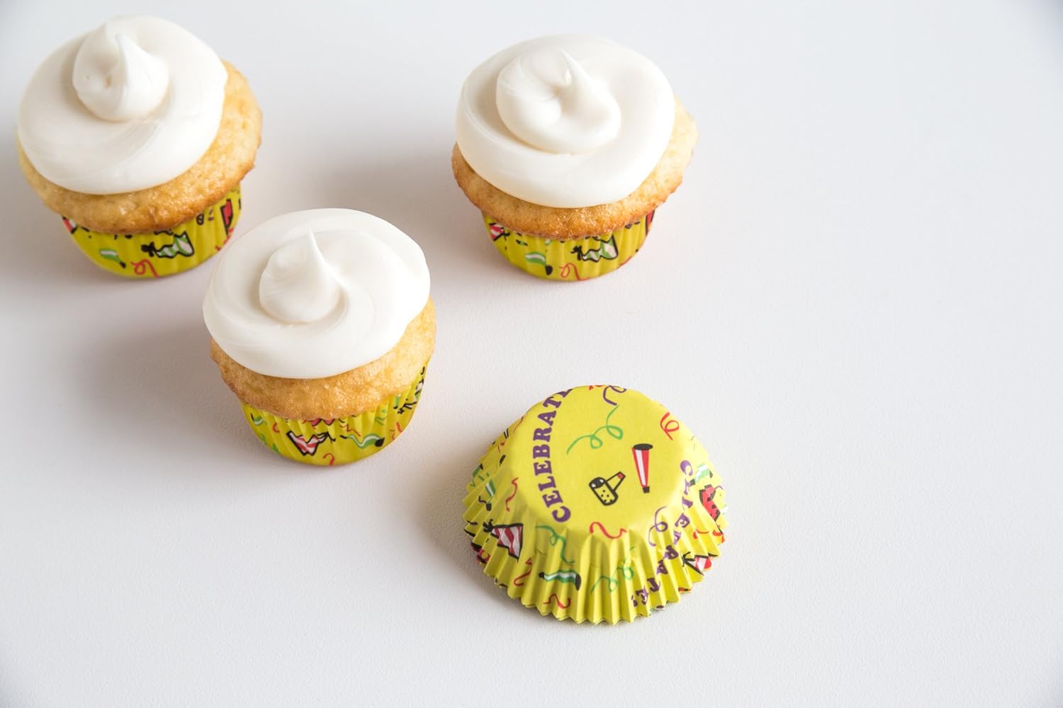 Fox Run Celebrate Mini Bake Cups - 75 Pack