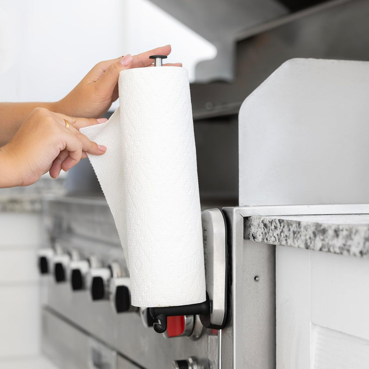 Outset Magnetic Paper Towel Holder