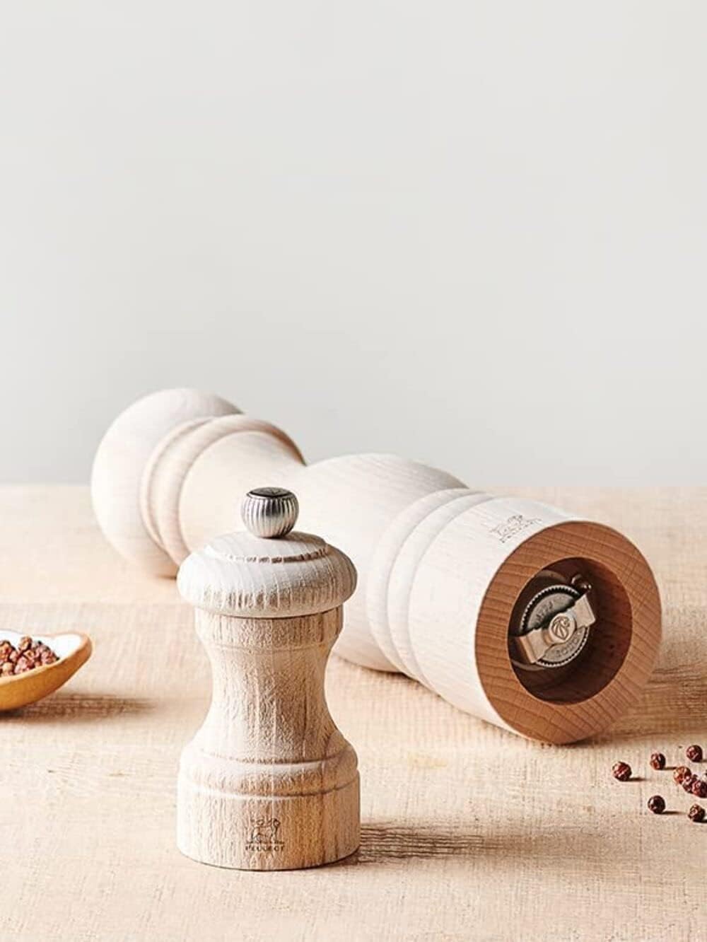 Peugeot Paris Nature Salt Mill – 22 cm