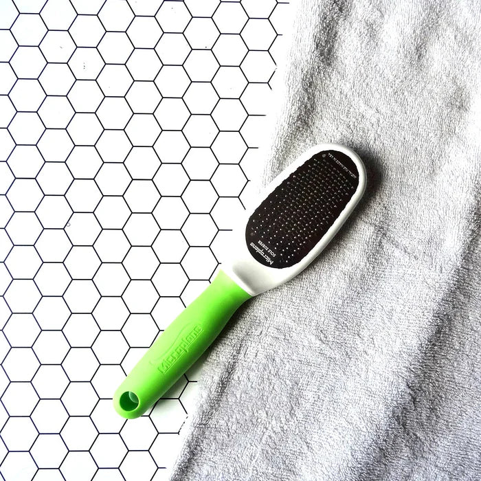 Microplane Sole Surfer Foot File – Green by Kitchen Niche