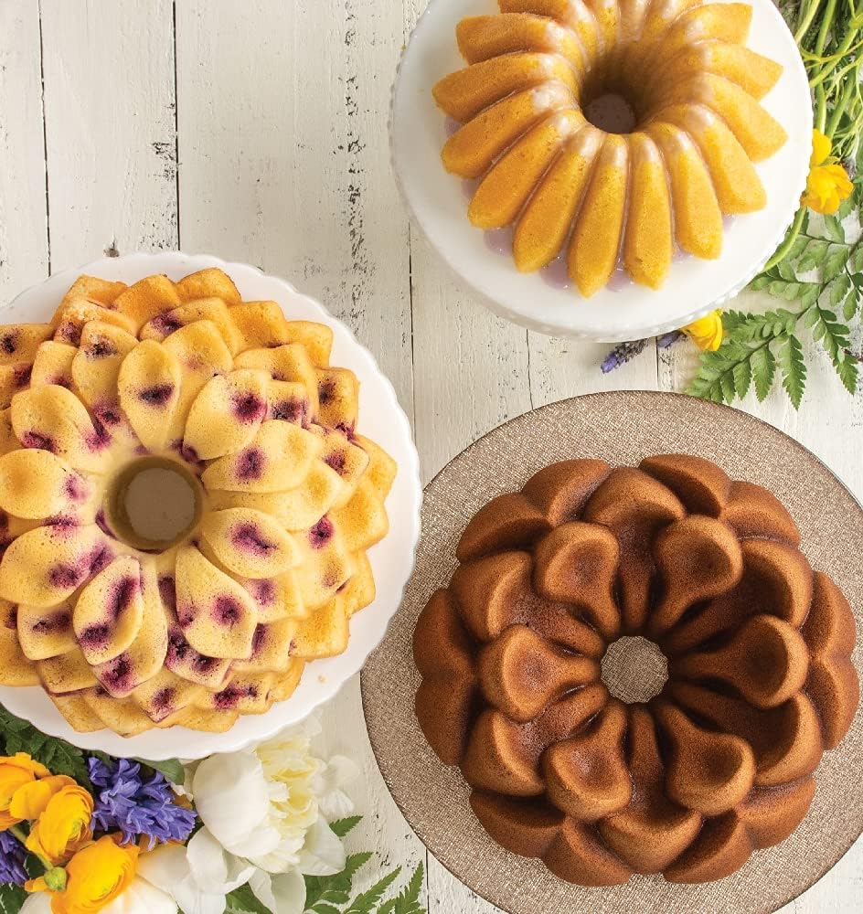 Nordic Ware Magnolia Bundt Pan