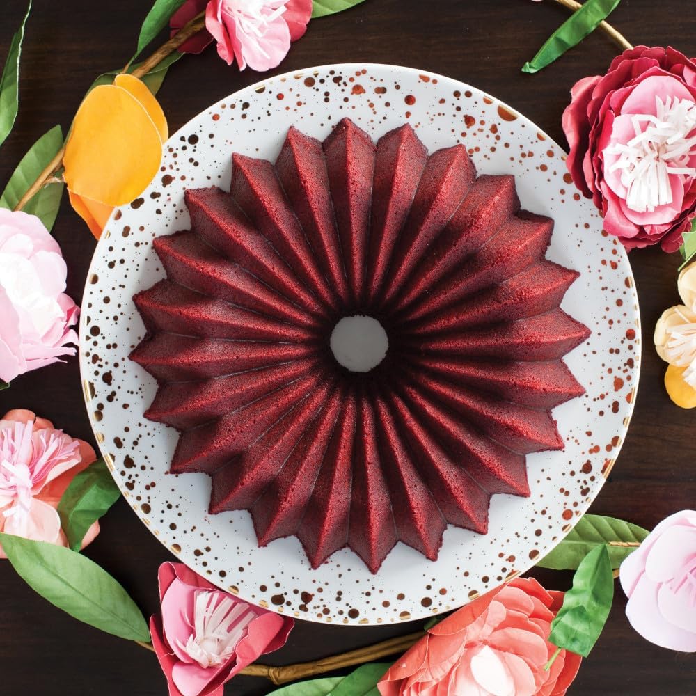Nordic Ware Brilliance Bundt Cake Pan 10-Cup