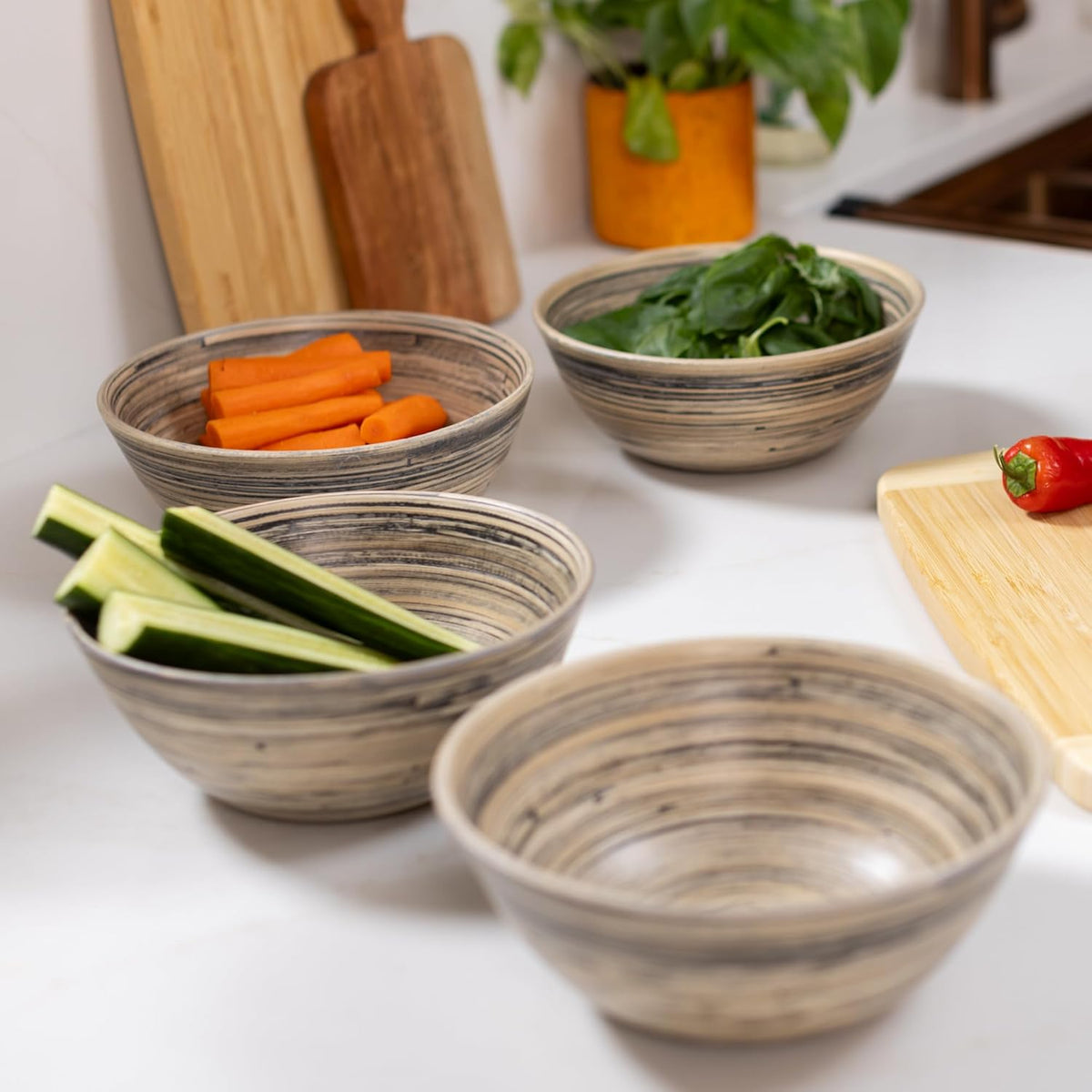 Joyce Chen Lexa Bamboo Salad Bowl Set – Black – 8 Inch – Set of 4