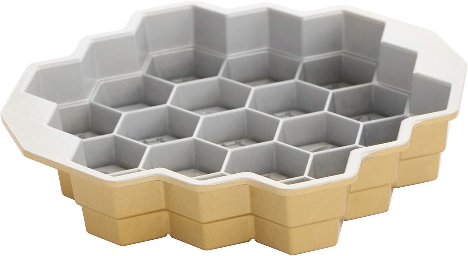 Nordic Ware Honeycomb Cake Pan