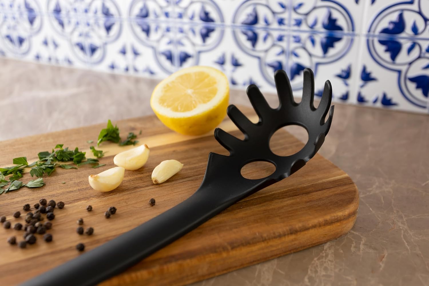 Fox Run Black Nylon Spaghetti Server